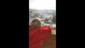 Phat ass bitch gets some outdoor doggyfuck in cold day.