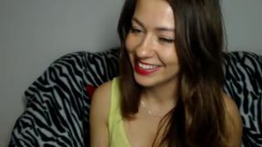 Lara Petite Private Show
