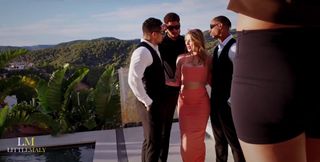 Unexpected 3 BBC Gangbang During Photoshoot,irish Snowbunny Tina Snow Pissed on &amp; Destroyed
