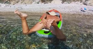 Sexy Hairy MILF Hard on Paddle Board Anal Fucked in the Sea