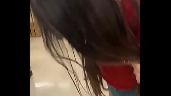 RT lillyvig: Would you lick my lollipop?