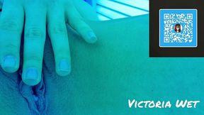 victoria wet - masturbation in the solarium