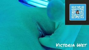 victoria wet - masturbation in the solarium