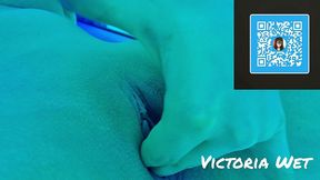 victoria wet - masturbation in the solarium