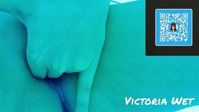 victoria wet - masturbation in the solarium