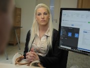 LOAN4K. La ragazza è stanca di lavorare come commessa, quindi perché scopa forte