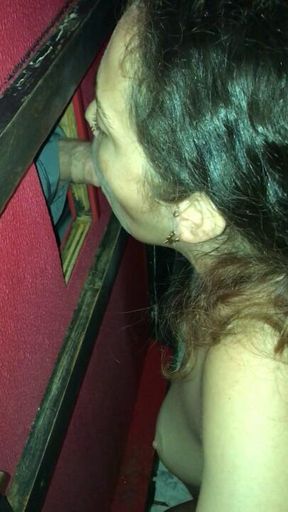 Weird dick at a gloryhole