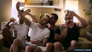 Sonnie Four Way's monstrous cock is a total cumshot machine