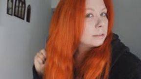 Brushing Long red hair WMV 720