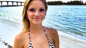 ”Ashey Sinclair take's in deep”