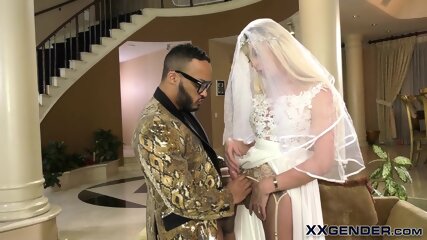 Shemale bride gets ass rammed