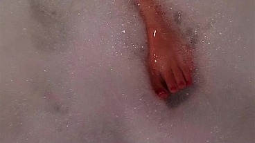 Brianna Love Blowjob and Facial in Bathtub