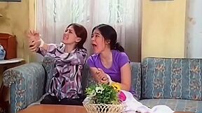 Gracia Indri & Della Puspita Stuffgag