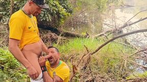 jogo do brasil com sexo barebeck com varios roludao safado no meio da mata