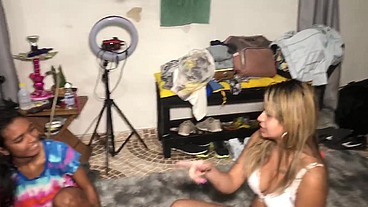 Começou em uma brincadeira Términou em uma suruba muito gostosa