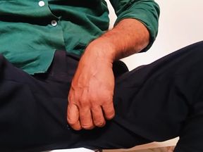 Asian Old man mastrubation big size