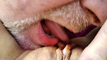 Crazy sexy granny: cunni, blowjob, closeup dogging... )) (long version)