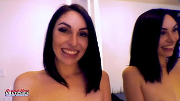 Tattooed Hottie Ashley Wolf Stuffs Her Twat With A Dildo And Rubs Her Tits!