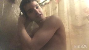 hoy shower session with niko springs