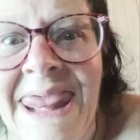 This Fat Bitch Paints Herself in Cum White N Paints That Vagina Bluewaffle