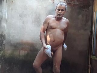 amateur homo washroom
