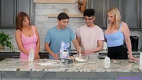 Daisy Fuentes, Rachael Cavalli - Whose Stepmom Is Best