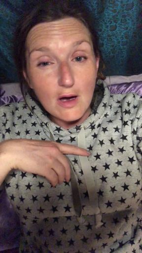 Fiddling N Twiddling My Bushy Pussy