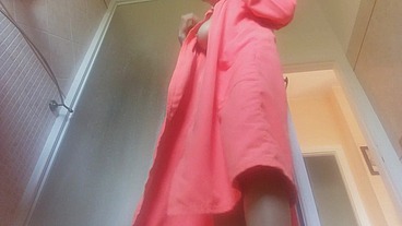 a long, hot shower is just what my step aunt needs