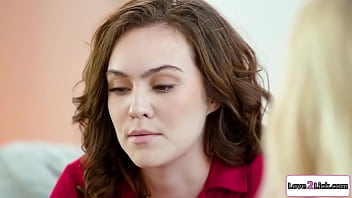 Brunette electrician fingers a milf cunt