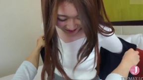 Yuki-san's Intense Store Encounter: Her Bold Self-Pleasure Adventure Unveiled