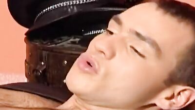 Muscle Jock gets double-teamed & covered in jizz by two hung studs