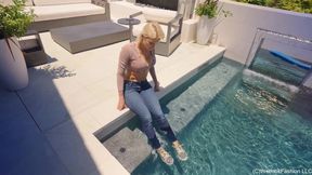 Natasha Gets Wet in a Casual Jeans Outfit