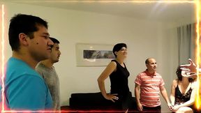 suspendimos el partidito ridiculo y salio orgia , aca se coje cuando nosotras queremos , completo