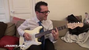 Samia Sexy Brunette Gets Her Ass Nailed and Her Face Cum Covered