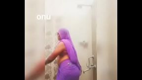 Sonusissy hot show in saree In bathroom