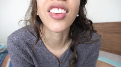 JOI Cum on my tits please | Latin Argentina 4k