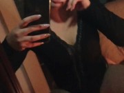Shari and Char Cimino shaking ass