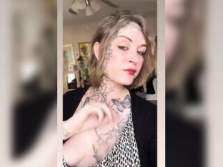 Ts Diana Deelight Hotty Compilation..just shots of me lookin glamorous.