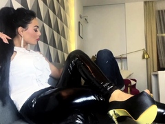 Brunette Solo Webcam Masturbation