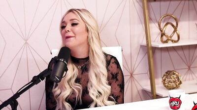 Kali Roses Interview: Lesbian Manicures, Sketchy Cam Houses & Micropenises