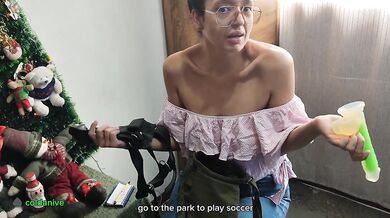 Woman Sucks Ass Unknown Man RIMMING Christmas #013