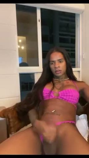 Amanda gozando gostoso