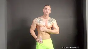 Oil-Slicked Asian Hunk Flaunts Ripped Pecs Thick Chest Hair – HotMuscle 18+