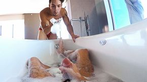 Buddies take turn edging each other for the ultimate climax