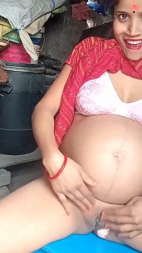 Key moment from &quot;The bihari girl went the roof and was pressing something and fingrring her pussy&quot;