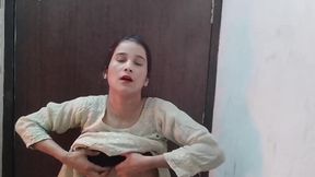 Bhabhi ka big boobs daba daba kar choda
