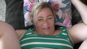 Curvy NZ MILF Explores Every Room for an Intimate Adventure with a Surprising Finale!