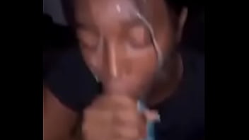 Damnnnnnn she suck the dick like a carnival. facial .. #Real#Trending #Viral
