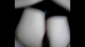 Le subo el mall&oacute_n y me la cojo