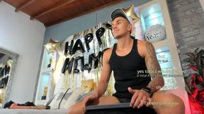 Aron Bolt Private Show